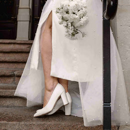 Braut Pump in ivory Satin - Sparkle